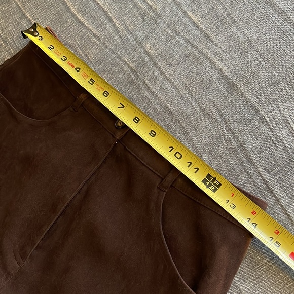 Talbots chocolate brown knee length skirt, front zip/button size 8 24-132 - Picture 9 of 9